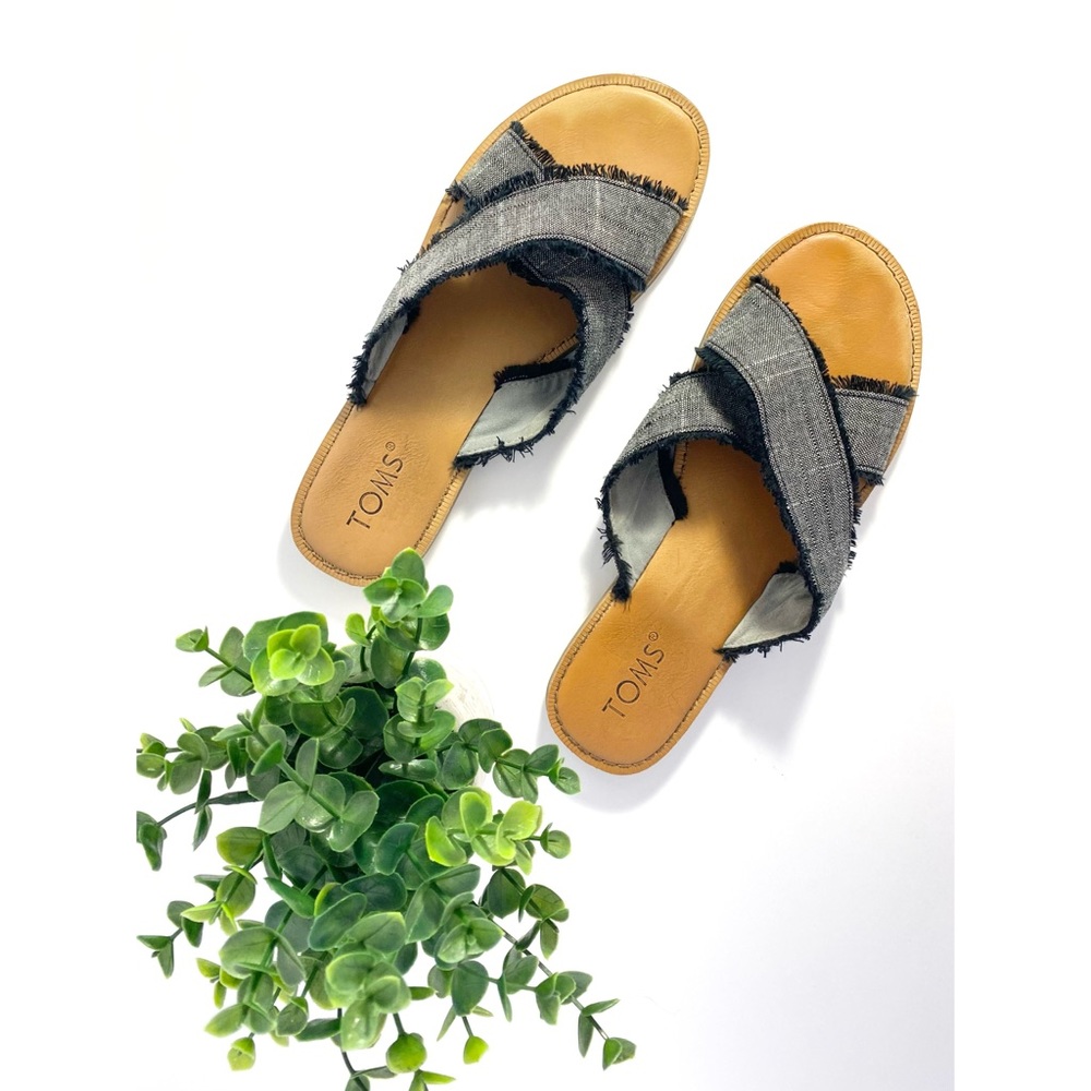 Toms Fringe Vivian Sandal